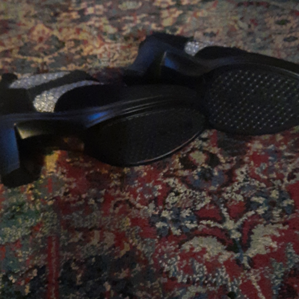 Boots - Picture 5 of 6